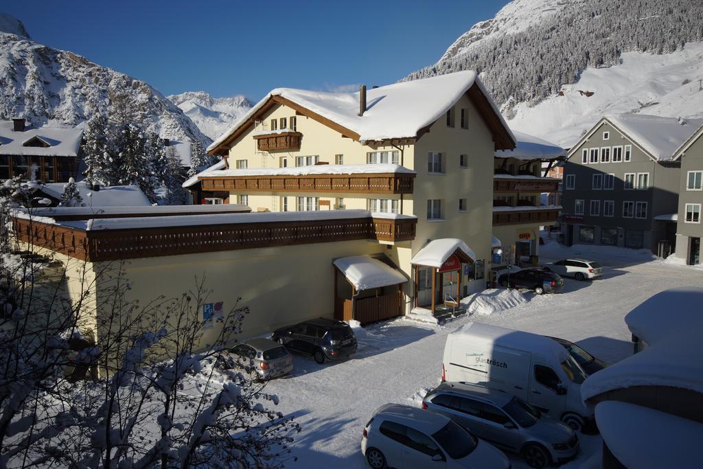 Alpenhotel Schlussel Andermatt Exteriér fotografie